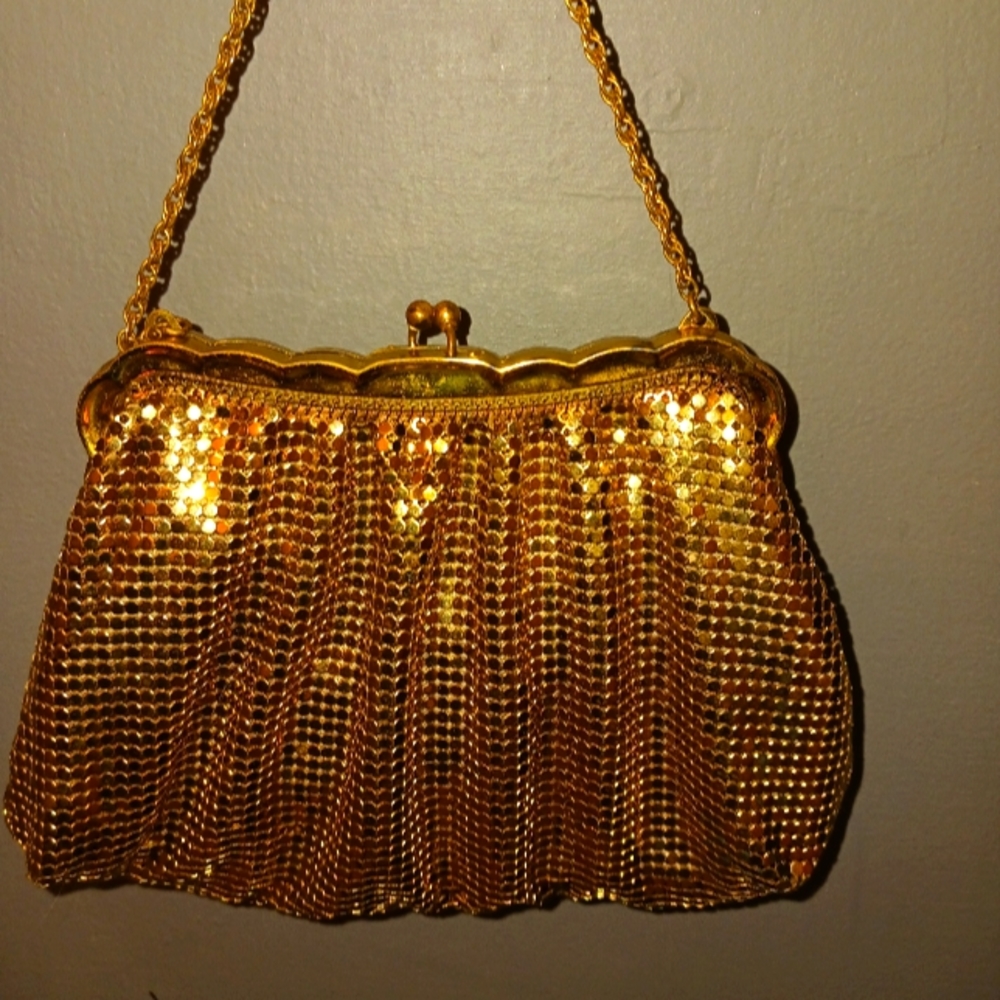 1920's VINTAGE gold coin purse